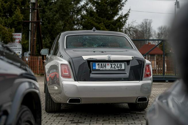 Rolls-Royce Phantom 6.7 V12 TwinTurbo 571KM / BeSpoke / Ikona / Jedyny w PL / Bezwypadkowy