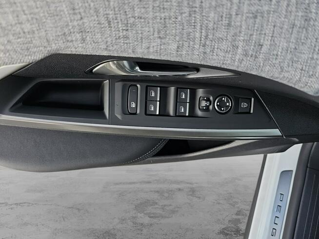 Peugeot 3008 GT HYBRID 145 S&S