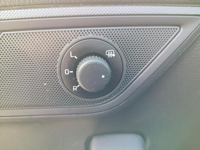 Škoda Fabia Ambition 1.0 TSi 95 KM M5 Z098361