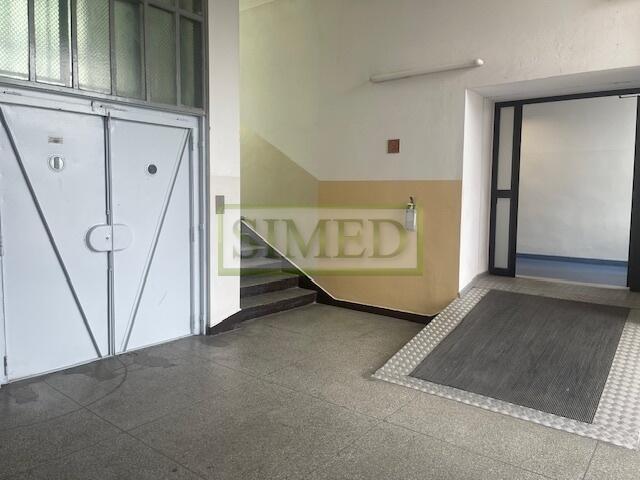 Pofabryczny klimat, recepcja, parking , dostęp24h