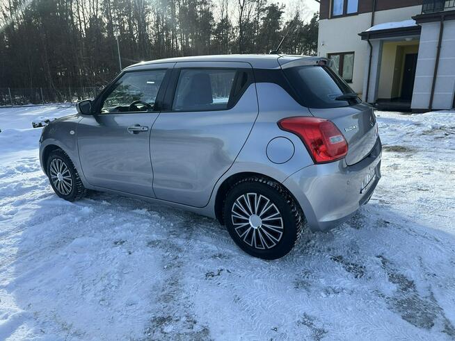 Suzuki Swift Polski Salon