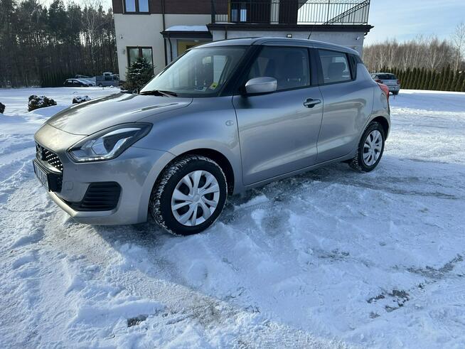 Suzuki Swift Polski Salon