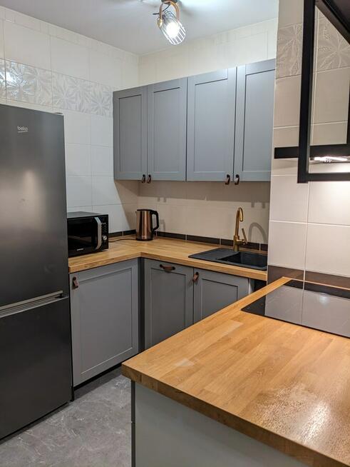 Wynajmę kawalerkę z dużym balkonem, 11 Listopada 9