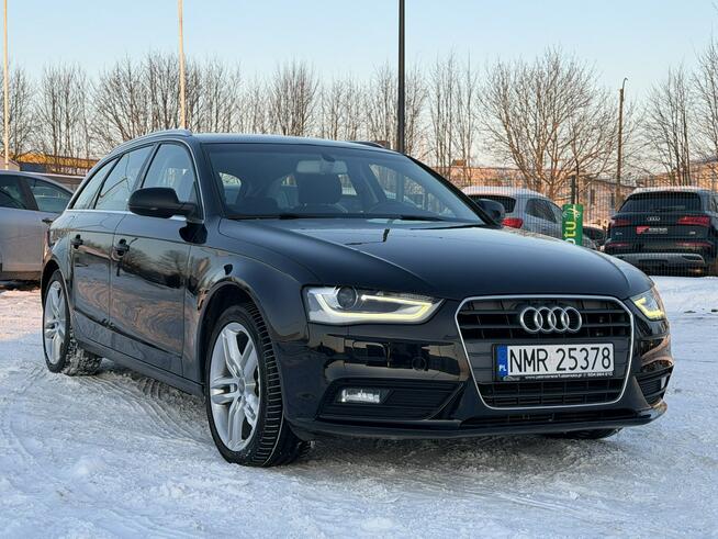 Audi A4 2.0 TDI / 143KM LIFT LED Nawigacja Grzane Fotele Tempomat