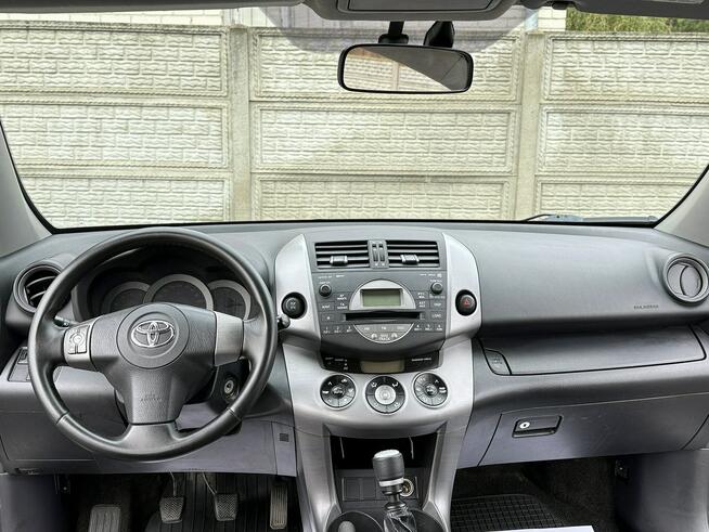 Toyota RAV-4 2.2D4D 136KM 4x4 Executive/Serwis/Skóry/Alufelgi16