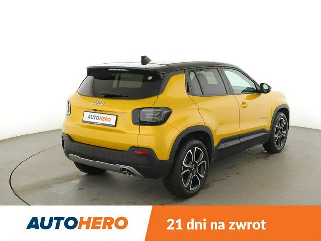 Jeep Avenger virtual cocpit full LED klima auto grzane fotele kamera i czujniki pak
