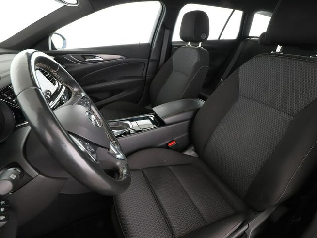 Opel Insignia Automat Navi Czujniki parkowania Klimatyzacja Podgrzewane fotele Bluet