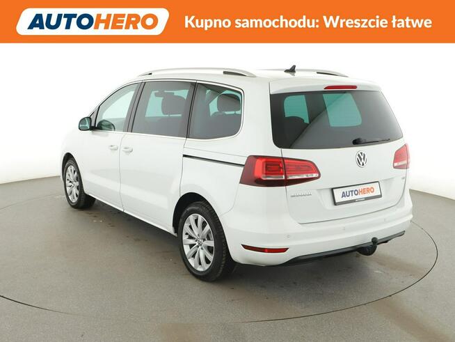 Volkswagen Sharan Highline alcantara 150KM navi grzane fotele climatronic hak tempomat