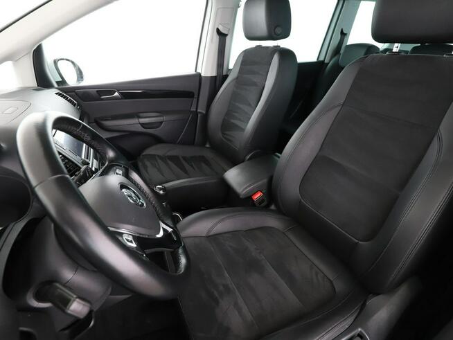 Volkswagen Sharan Highline alcantara 150KM navi grzane fotele climatronic hak tempomat