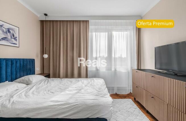 Z garderobą i piwnicą