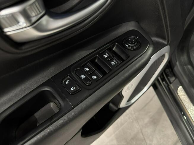 Jeep Renegade Sport Limited 1.4 140KM M6 2015 r., salon PL, serwisowany