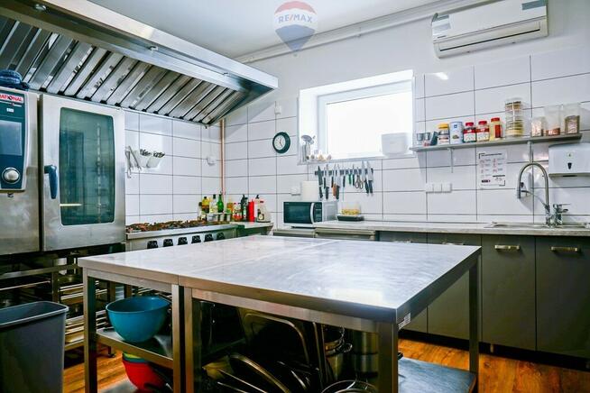 Dom 275m2 z usługowym parterem, Żyrardów