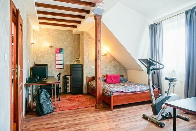 Dom 275m2 z usługowym parterem, Żyrardów