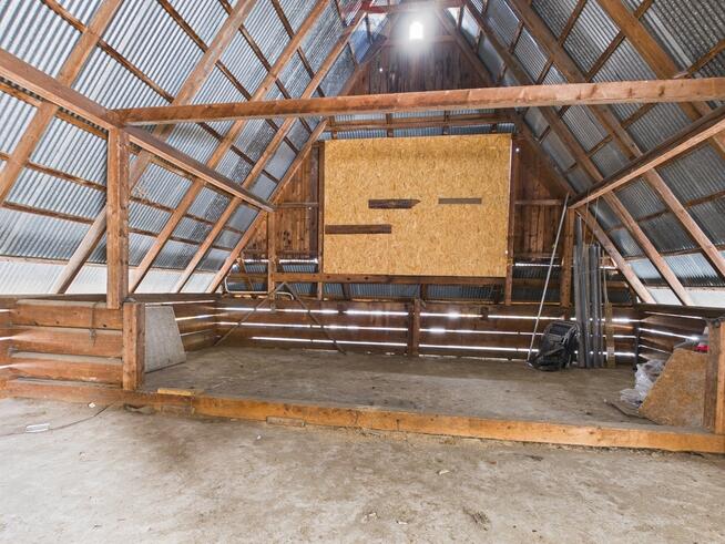 Działka z rozpoczętą budową w Dzianiszu Górnym