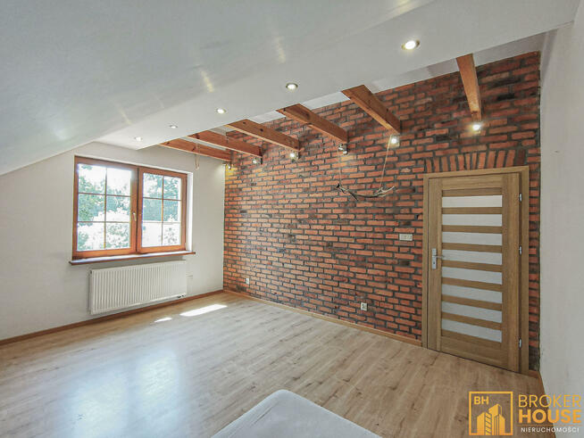 Dom Ciepielowice gm. Dąbrowa, Magnoliowa