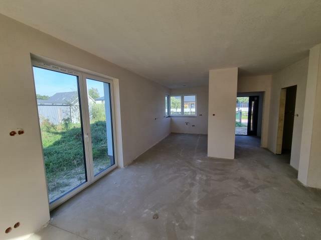 Dom Kazimierów gm. Halinów, Truskawkowa