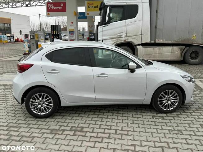 Mazda 2 SKYACTIV-G 90 Exclusive-Line