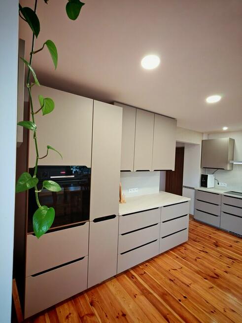 Bezczynszowe 81m2, bez pośrednika, połowa domku, z garażami