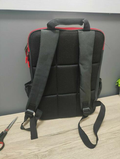 Plecak szkolny turystyczny przenośny na Laptopa Tablet USB