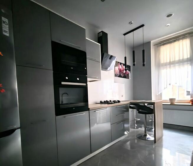 OKAZJA! 111m2 w Centrum I PIĘTRO Wykusz i 2 Balkony