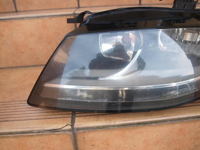 Audi A4 B8 lampa lewa przód (zwykła) 2007 - 2011r (europa)