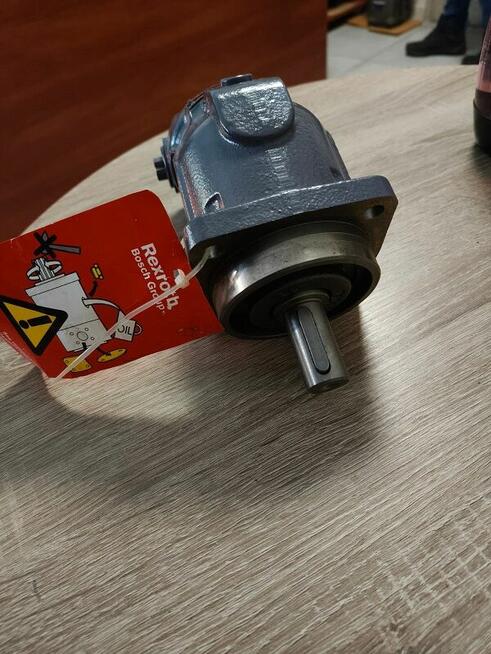 Sprzedam silniki Rexroth, Wirtgen, Eaton...