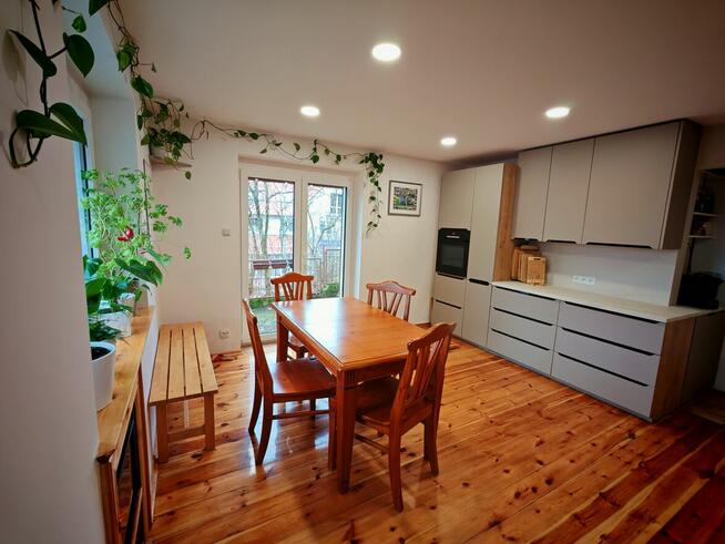 Bezczynszowe 81m2, bez pośrednika, połowa domku, z garażami