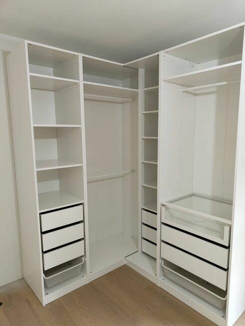 Montaż mebli z paczek. Składanie mebli IKEA i innych