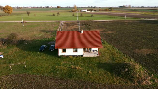 Naprusewo– Dom w sąsiedztwie jeziora i lasów