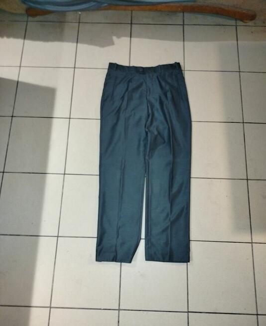 Garnitur męski firmy Malibu Polecam