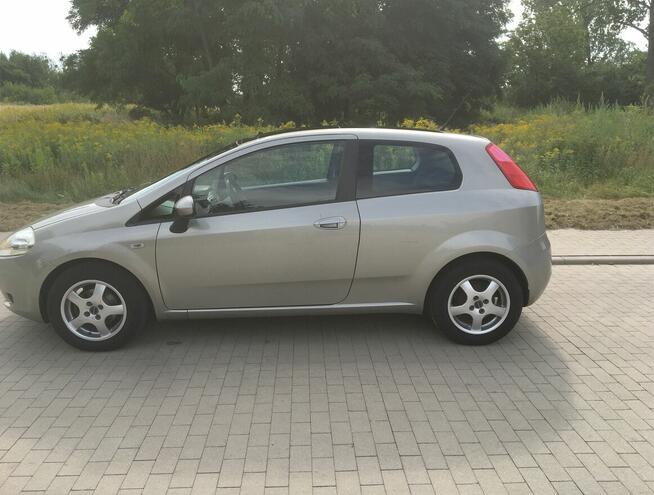 FIAT GRANDE PUNTO 2009 +BENZYNY+GAZ+NOWY ROZRZĄD
