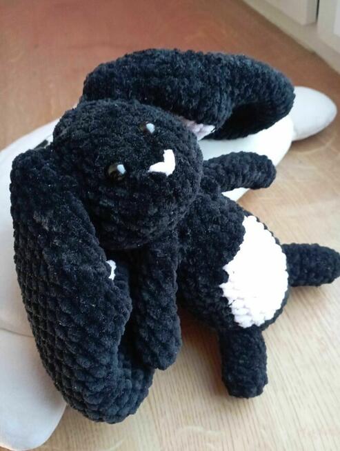 Maskotka pluszowa królik amigurumi