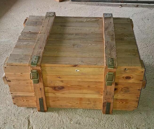 Skrzynia drewniana wojskowa