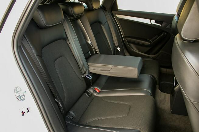 Audi A4 S-LINE El.Klapa System Pasa Navi Panorama Dach Pół Skóry Tempomat Lift