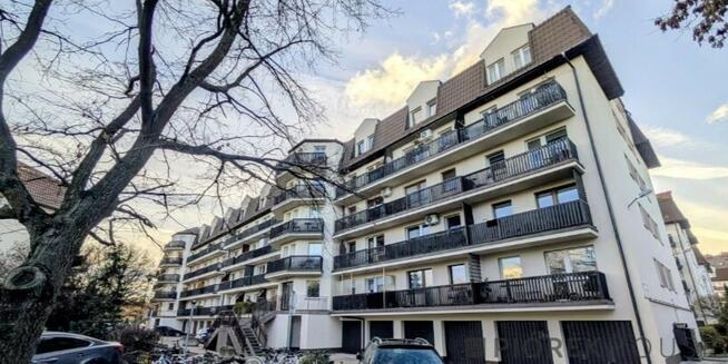 Dwupoziomowe mieszkanie w Markach