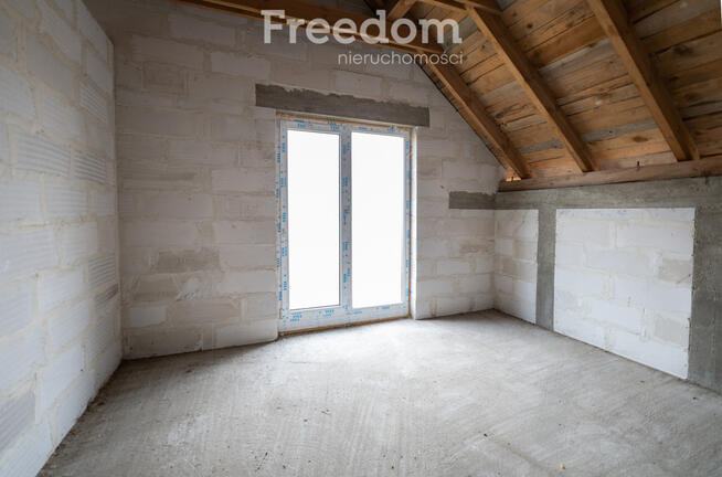 Dom w stanie surowym zamkniętym, Księży Dwór