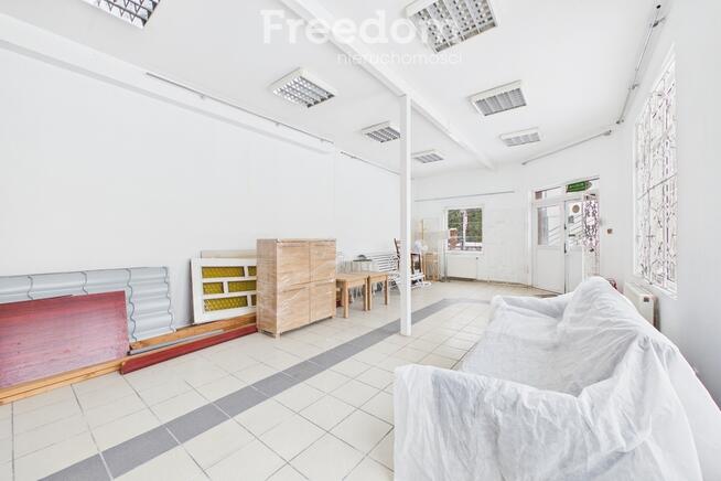 Obiekt w postaci lokalu na parterze i mieszkania