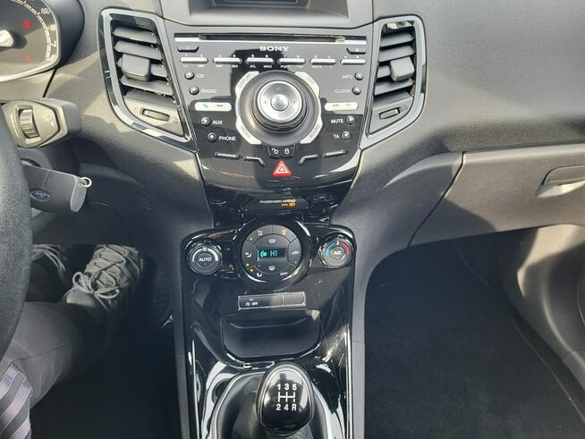 Ford Fiesta Super Stan, podgrzewane fotele, climatronic,