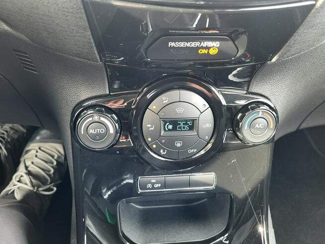 Ford Fiesta Super Stan, podgrzewane fotele, climatronic,