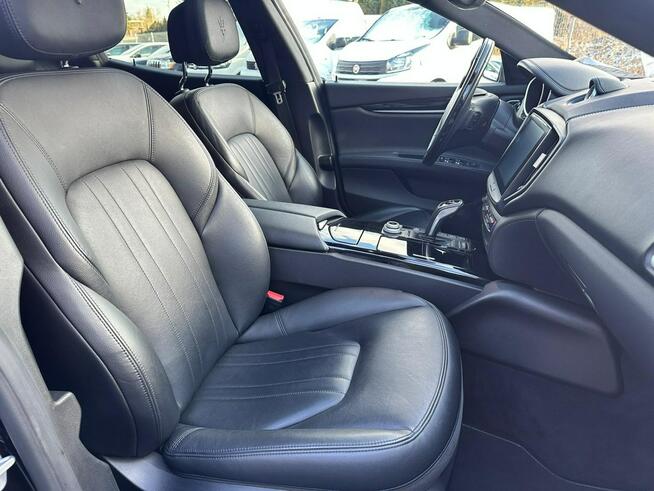 Maserati Ghibli SQ4 GranLusso Harman /Kardok Kamera 4x4