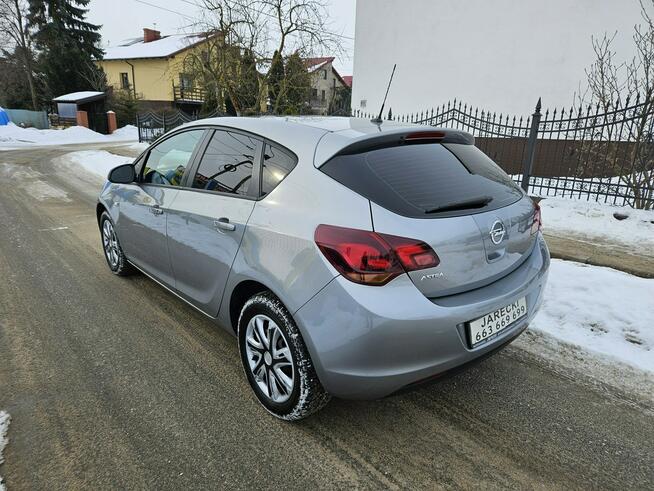 Opel Astra Opłacona Zdrowa Zadbana Serwisowana Bez Turbo Xenon 1WŁ Po Serwisie