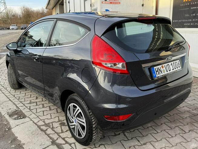 Ford Fiesta TITANIUM 1,2 82ps*Bezwypadkowy*Klimatronik*PDC*Chrom*Serwis*Zadbany*