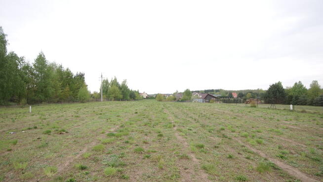 Działka budowlana ok. 12 ar nad jeziorem Firlej