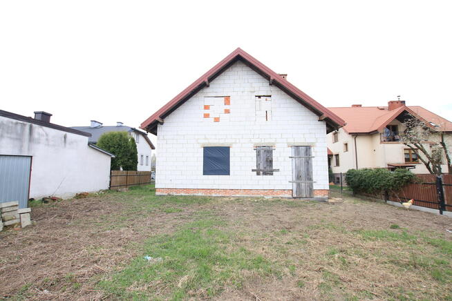 Dom stan surowym wszystkie media Lisów g. Lubartów