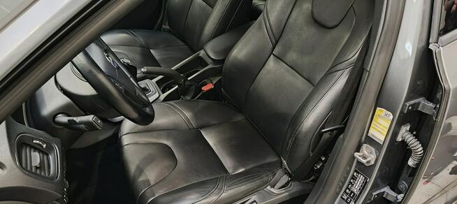 Volvo V40 1,6Hdi 115KM Skóra Navi Parktronik