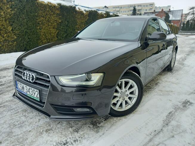 Audi A4 2.0Tdi CR 6-Bieg Sedan Lift 2xLedy Bi-Xenony Navi Zadbana Zarejestrow.