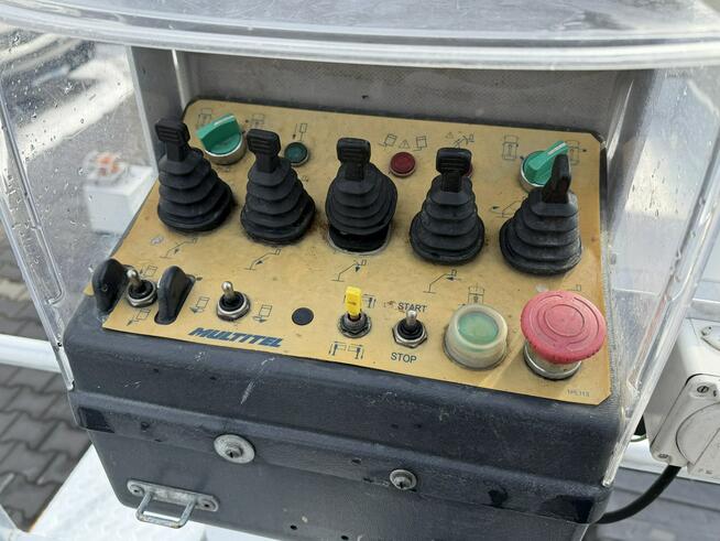 Nissan Cabstar Zwyżka Podnośnik Koszowy Multitel MJ 201 Wysokość Podnoszenia 20m P7