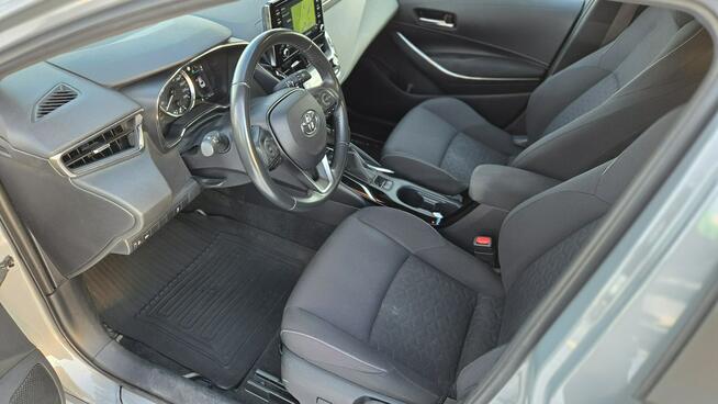 Toyota Corolla 1.8 HSD F-Vat 23% Ast. Parkowani Distronic Podgrzewane Fotele Super!