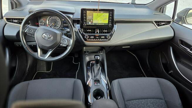 Toyota Corolla 1.8 HSD F-Vat 23% Ast. Parkowani Distronic Podgrzewane Fotele Super!