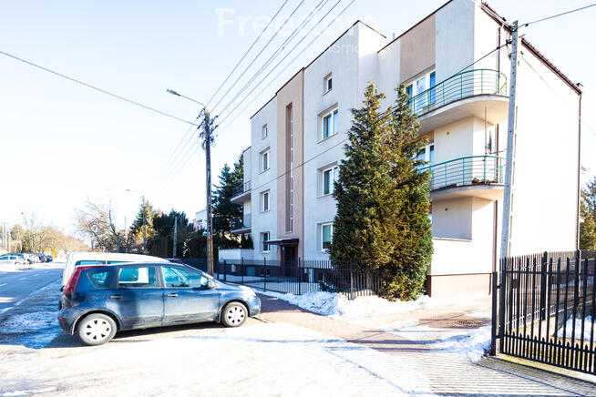 2 pokoje, do generalnego remontu, 52 m2, 2 piętro